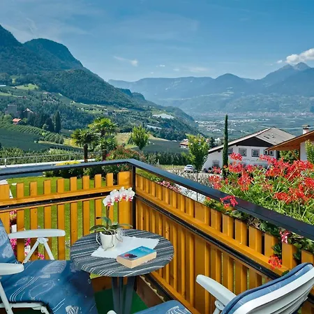 Hotel Garni Kleefeld Schenna Exterior foto