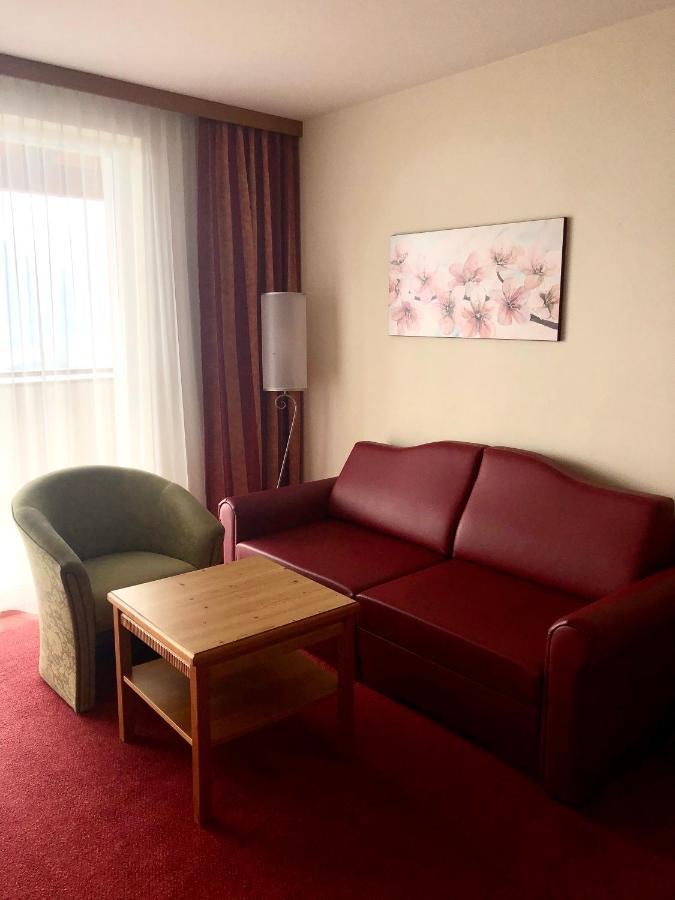 Garni Kleefeld Hotel 3*